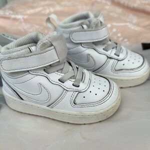 Nike Kids White and Gray Sneakers